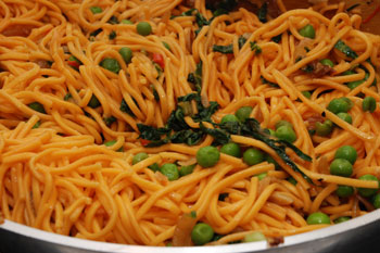 CHOW MEIN CARIBBEAN STYLE REGULAR / SPICY